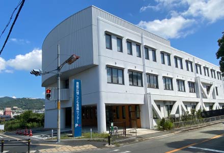 豊能広域こども急病センター 徒歩23分