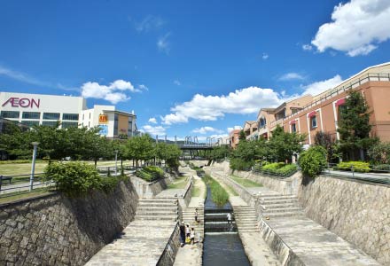 みのおキューズモール徒歩15〜16分